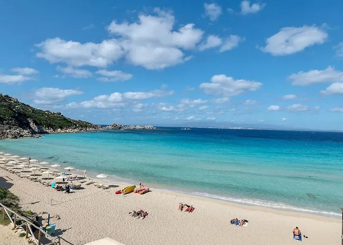 Con Piscina A Апарт-отель Санта-Тереза-Галлура